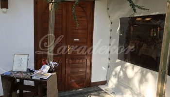 Fotófal és dekoráció