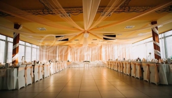 Hagyományos esküvő