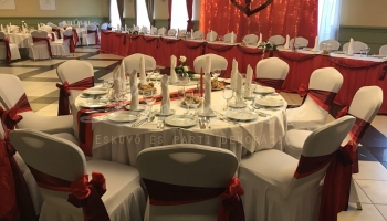 Hagyományos esküvő