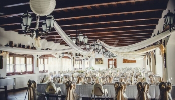 Hagyományos esküvő