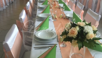 Hagyományos esküvő