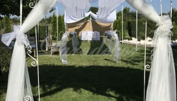 Kültéri ceremónia