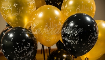 Léggömbös dekorációk