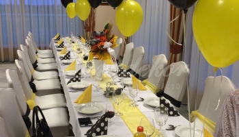 Léggömbös dekorációk